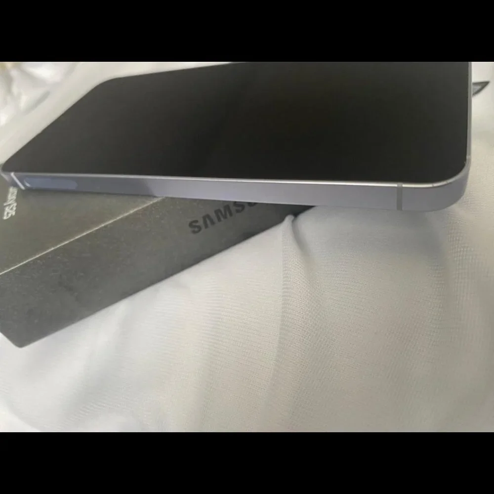 Samsung S25 128GB Icy Blue color, Unlocked sim card and esim